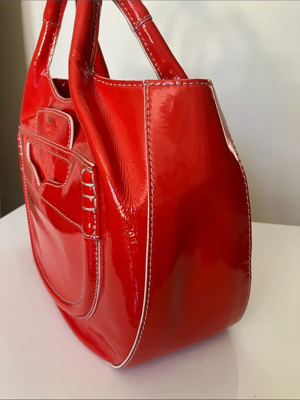 KATE SPADE New York Pretty Penny Bright Red Glossy Patent Leather Bag w/ Pouch